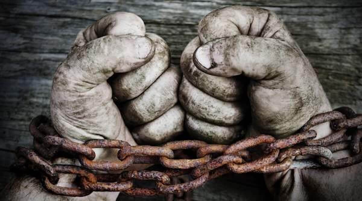 Многодетная мать продавала людей в рабство: шокирующий приговор суда в области Абай