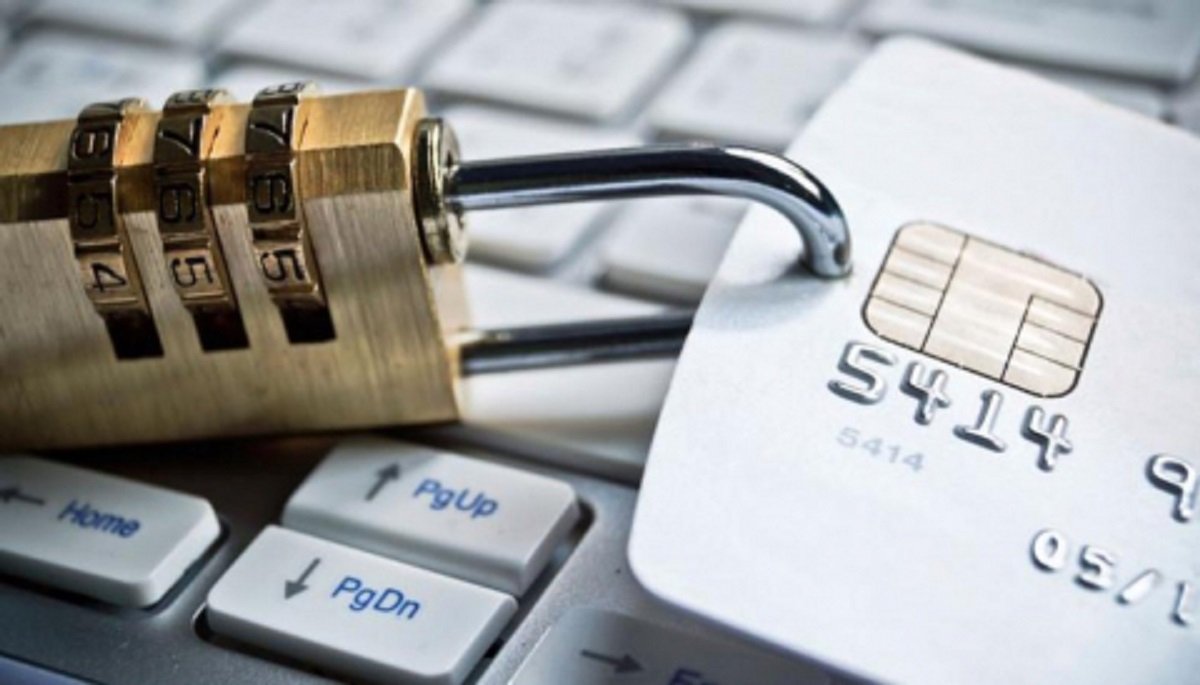 Акция по снятию арестов со счетов должников началась в Казахстане