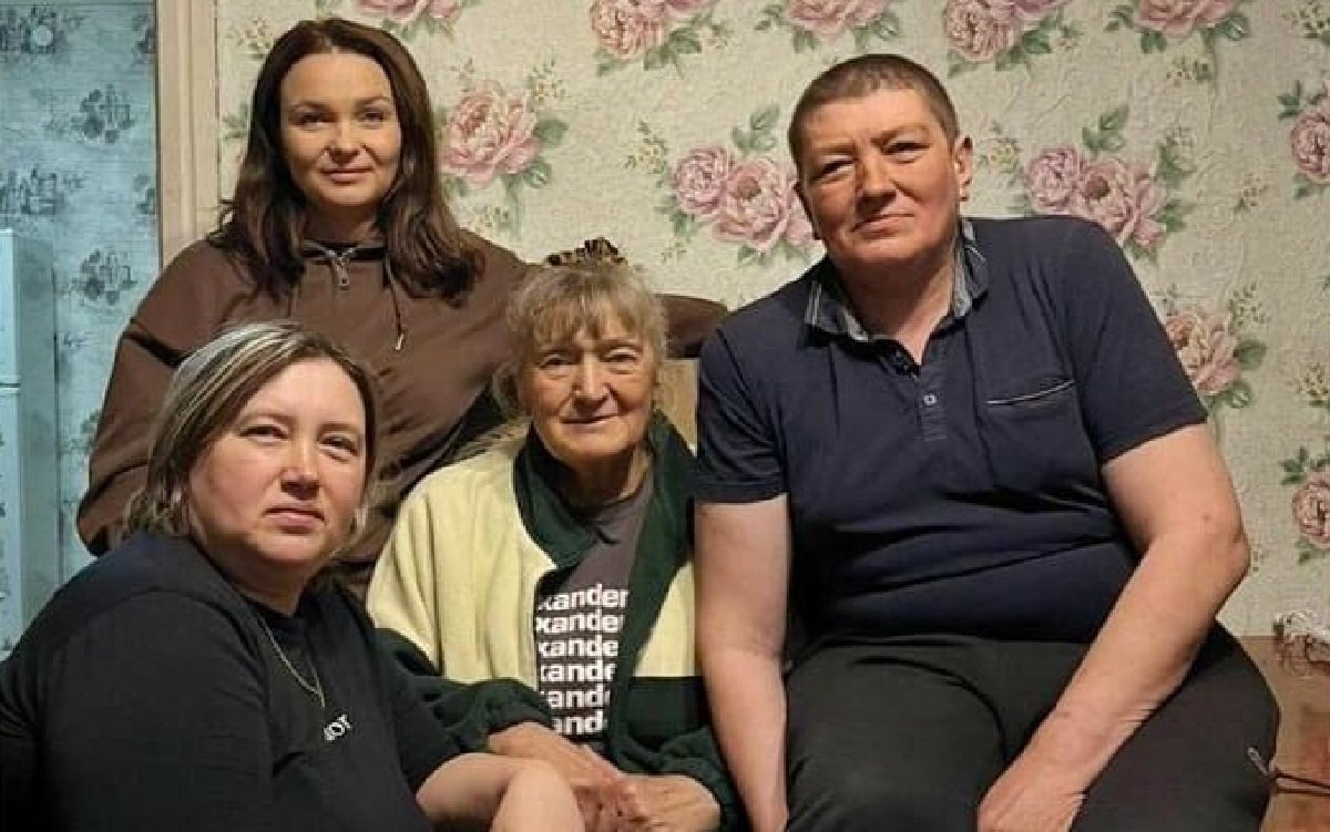 Долгожданная встреча: Спустя 30 лет нашла своих детей женщина в Актюбинской области