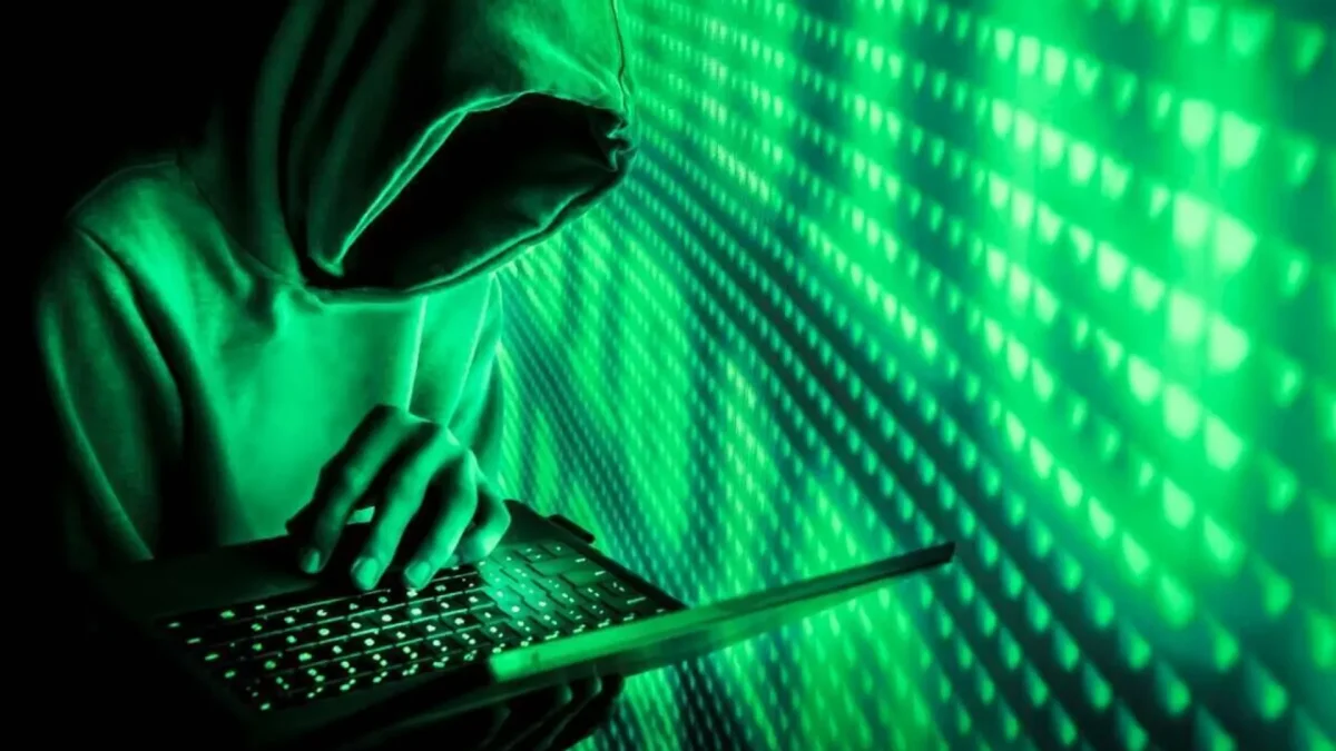 Под видом энергетиков: жителей предупредили о новой волне телефонного мошенничества