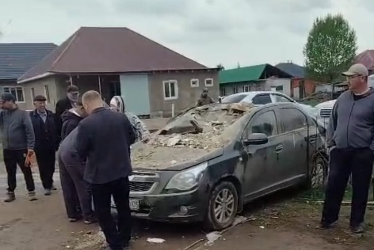 «Дом рухнул за секунду»: под Алматы мощный взрыв газа оставил многодетную семью на улице