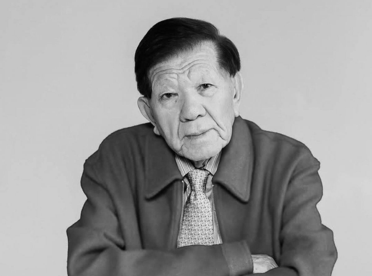 Ушел из жизни известный поэт Мухтар Шаханов