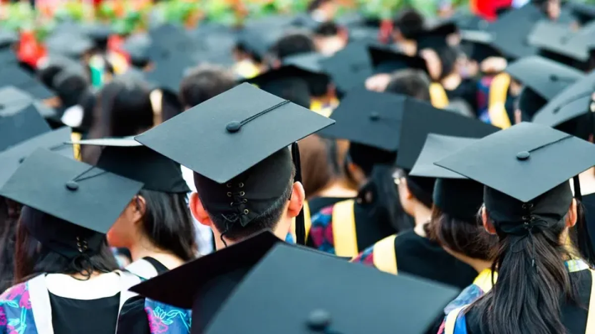 Болашаковцам не хватает денег? Власти заговорили о повышении стипендий