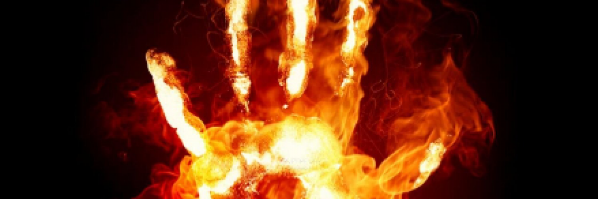 Жительница СКО облила себя бензином и совершила самоподжог