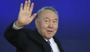Закон о первом президенте Назарбаеве утратил силу