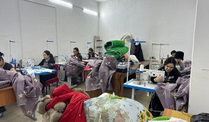 Алматинские многодетные мамы отправляют в Турцию 4 тысячи одеял