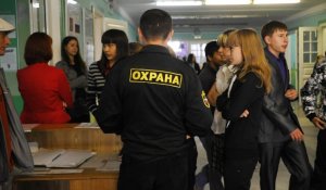 Премьер-министр поручил более тщательно охранять школы после действий школьника с топором в Петропавловске