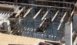 Строительство 76 объектов остановлено из-за отсутствия разрешений в Астане