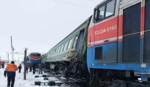 В Актюбинской области столкнулись поезда