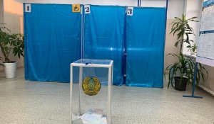 Явка казахстанцев на выборах составила 14,21%