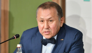 Блогеры хайпуют: Нурлан Смагулов об авторынке Казахстана