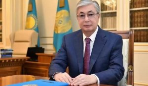 Касым-Жомарт Токаев поздравил казахстанцев с Днем единства народа