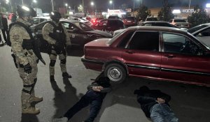 Группа домушников задержана с поличным в Алматы
