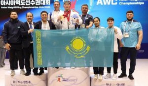 Четырнадцать медалей привезли казахстанские тяжелоатлеты с чемпионата Азии в Корее