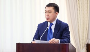 Министр прокомментировал задержки самолетов в Казахстане