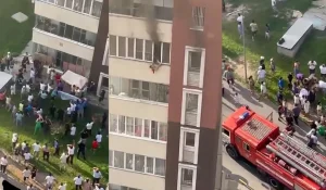 "Если бы подождала, могли бы спасти": люди возмущены ответом ДЧС про погибшую в пожаре в Алматы