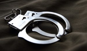 Изнасиловавший 8-летную около опорного пункта полиции избежит наказания