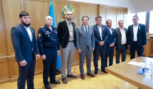 В Алматы наградили граждан, спасших людей во время пожара в Аккенте