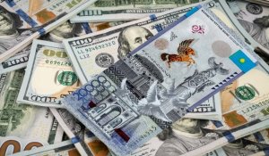 Курс валют на 15 октября 2023 года: доллар, рубль и евро
