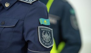 Двое полицейских в Актау уволены в связи с подозрением в убийстве и изнасиловании женщины