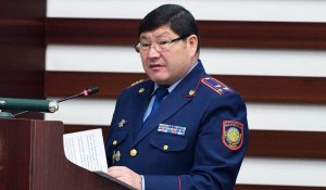 Начальника полиции Талдыкоргана задержали по подозрению в изнасиловании девушки прямо в служебном кабинете