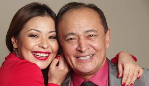 За отца дойду до Эвереста на коленях: Певица Дильназ Ахмадиева рассказала подробности скандала уйгурского театра