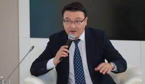 "Государственные СМИ не могут открыто критиковать правительство": Депутат Максат Толыкбай прокомментировал новый законопроект