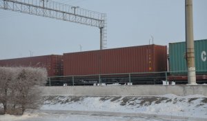 Непогода мешает бизнесу: Китай приостановил приём грузов из Казахстана на железной дороге