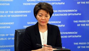 "Это трагедия": Министр труда Жакупова прокомментировала ДТП с автобусом в Алматы