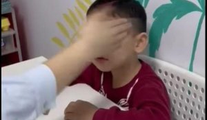 Воспитатель ударила ребенка в инклюзивном детском саду в Атырау