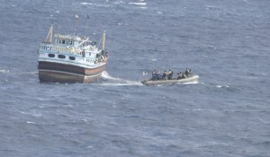 Индия спасла иранское рыболовное судно от пиратов у берегов Сомали