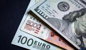 Курс валют на 8 апреля 2024 года: доллар, рубль и евро