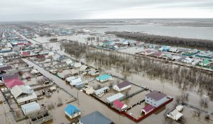 “Вода прибывает со стороны РФ”. Уровень воды на Урале продолжает повышаться