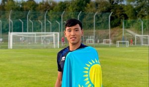 Клуб Роналдо из Испании подписал контракт с футболистом из Казахстана