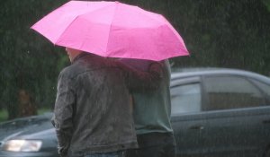 Дожди с грозами: синоптики предупредили о погоде в Казахстане 9 мая