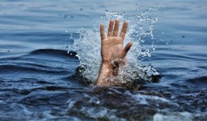 Двое мужчин утонули во время купания в реке Сырдарья