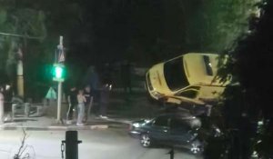 ДТП в Костанае: машину скорой помощи сбил автомобиль