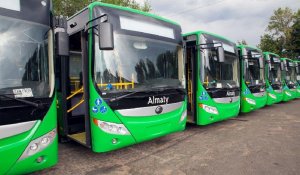Проезд в автобусах Алматы подорожает – депутаты утвердили новый тариф