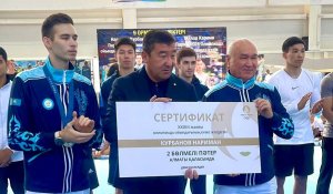 Олимпийскому призеру Нариману Курбанову подарили третью квартиру