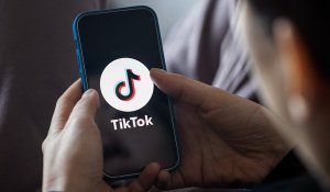 TikTok удалил 1,5 миллиона видео в Казахстане за квартал