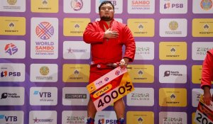 Казахстан завоевал первое «золото» на чемпионате мира по самбо в Астане