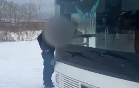 Пьяный водитель пассажирского автобуса вез 40 пассажиров