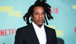 Рэпера Jay-Z обвинили в изнасиловании 13-летней девочки