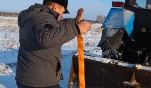 "Меня спас аким": Сельский аким спас журналиста в СКО