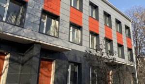 В Шымкенте масштабно обновляют больницы и поликлиники: идёт капитальный ремонт и строительство