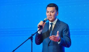 Как определят 100 лучших казахстанских книг
