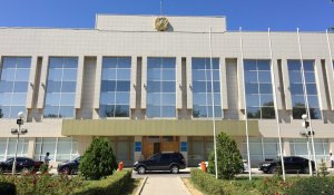 После критики акимат Мангистауской области отказался от закупки премиальных автомобилей