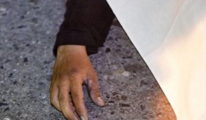 Обнаружен труп мужчины в заваленной мусором квартире в Атырау