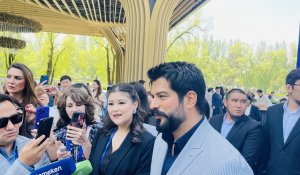 Бурак Озчивит покупает квартиру в Алматы?