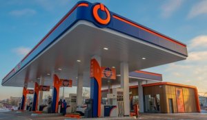 Ссора, угрозы и увольнение: на заправке Qazaq Oil вспыхнул скандал